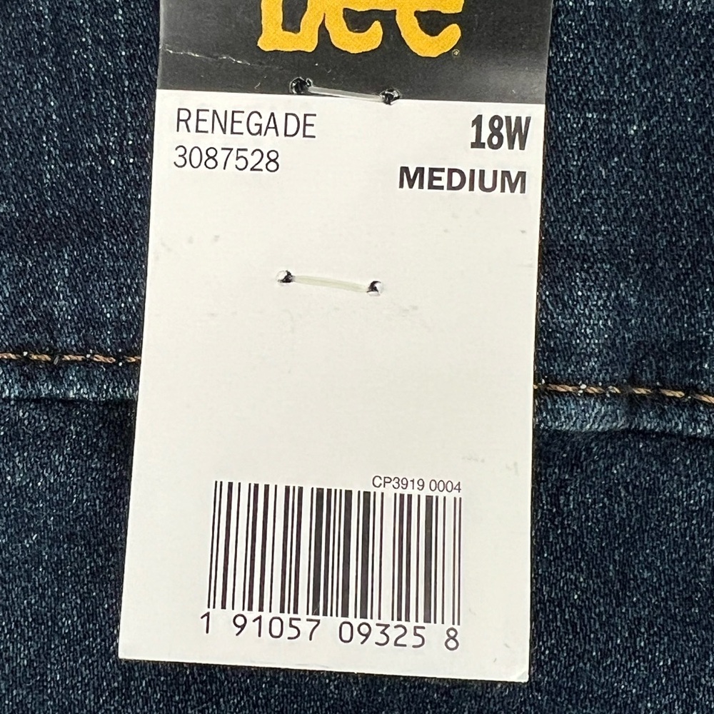 LEE RENEGADE FLEX MOTION REGULAR FIT MIDRISE BOOTCUT DARK BLUE JEANS - Picture 9 of 14